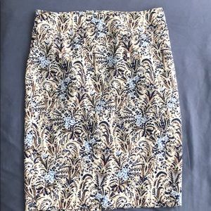 Floral print skirt